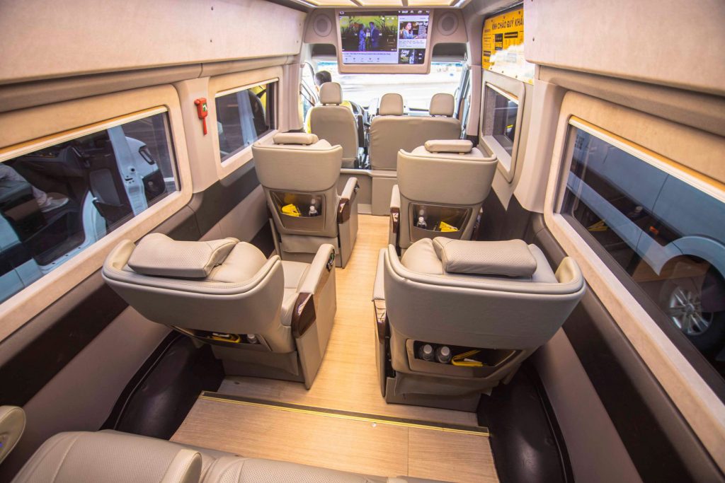 noi-that-xe-limousine