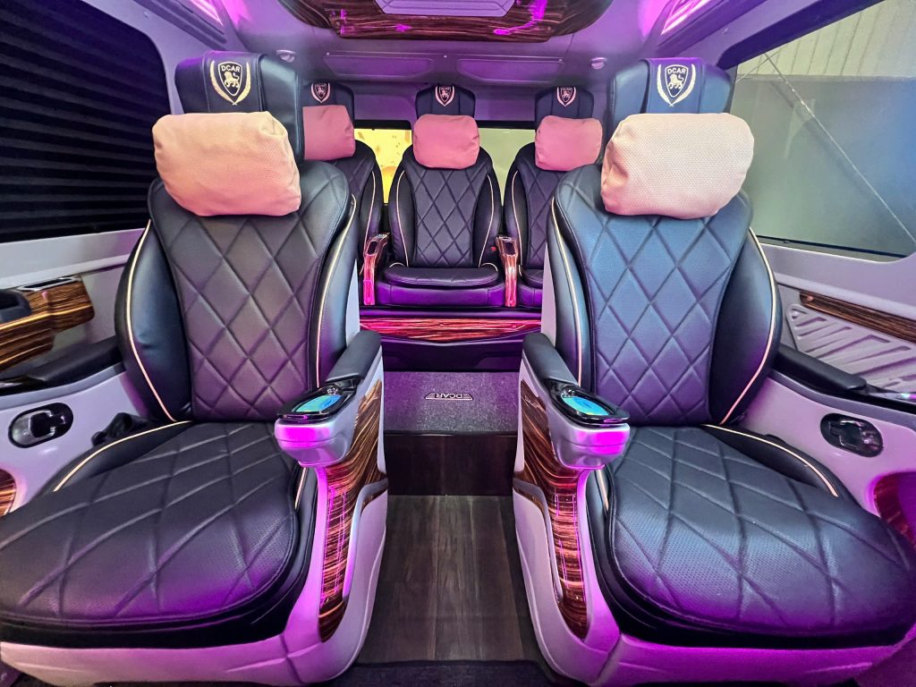 z6380527372455_131d3f40561e8736eb81ff22ce219664